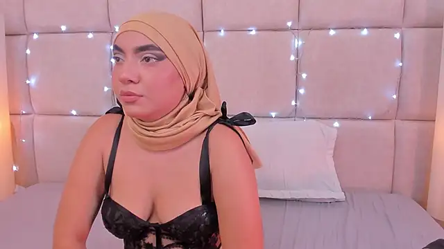 Sooffii_1's Live XXX Chat