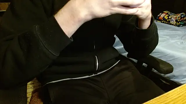 readytocome90's Live XXX Chat