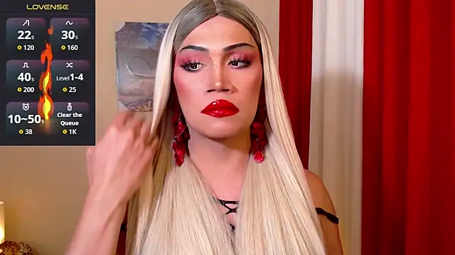 deliciousClaire's Webcam Show