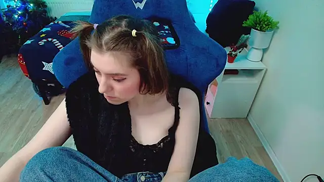 CranberryHot's Live XXX Chat