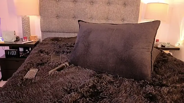 mandi4pole_'s Live XXX Chat