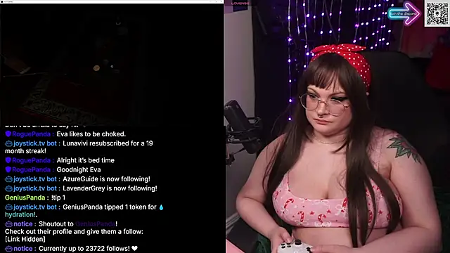 evamila's Live XXX Chat