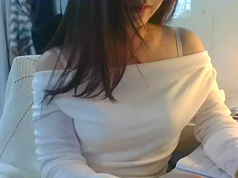 Chat XXX en directo de Linzly