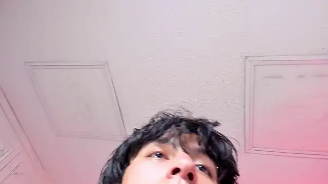 Tyler_durten Adlı Modelin Canlı XXX Sohbeti