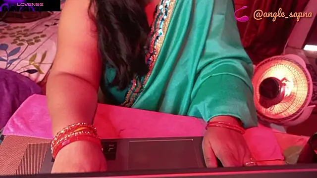 Angel_sapna's Live XXX Chat