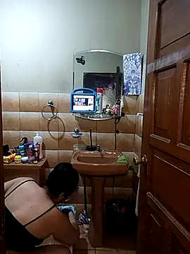 Онлайн чат XXX DanelyLopez