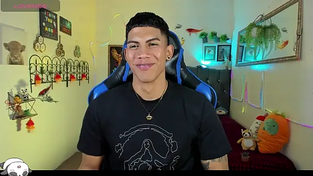 Damian_latinxxx's Webcam Show