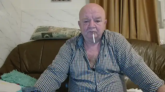 fullballs6 Webcam show