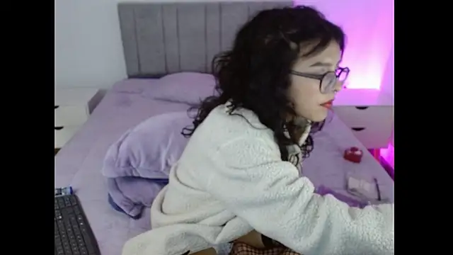 eilynro's Live XXX Chat