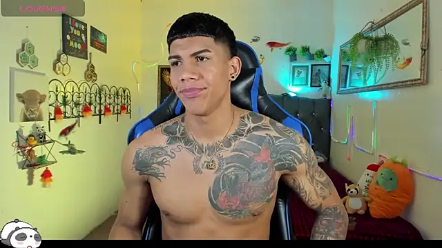 Damian_latinxxx webkamerás műsora