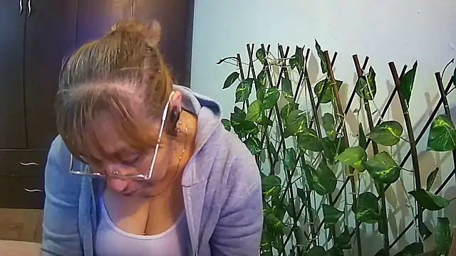 nicoltatiana_ Chat XXX in diretta