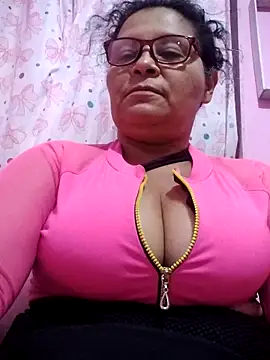 دردشة Amarantha25 الجنسية المباشرة