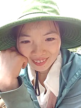 دردشة ngan-cute الجنسية المباشرة