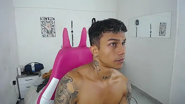 Leonard_Price's Webcam Show