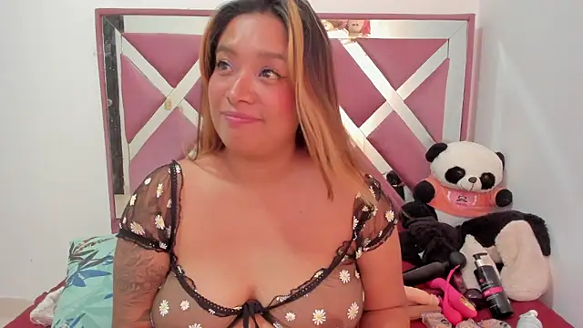 bellalumi's Live XXX Chat