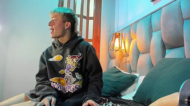 Heiden-Stiven webkamerás műsora