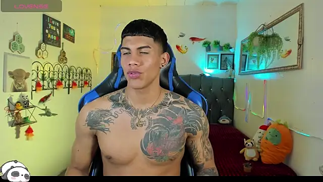 Damian_latinxxx's Webcam Show