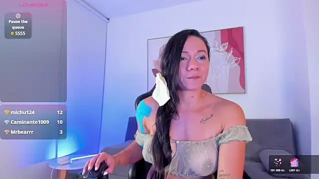 sofiiajones 现场XXX聊天