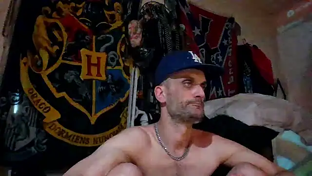 slinginbigD: онлайн-секс-чат