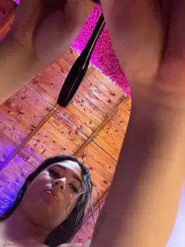 LunaRose5's Webcam Show