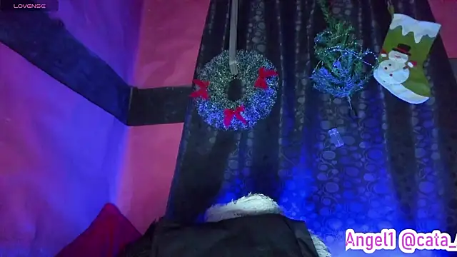 Cata-angel's Live XXX Chat