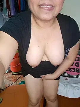 Hotching_asian's Live XXX Chat