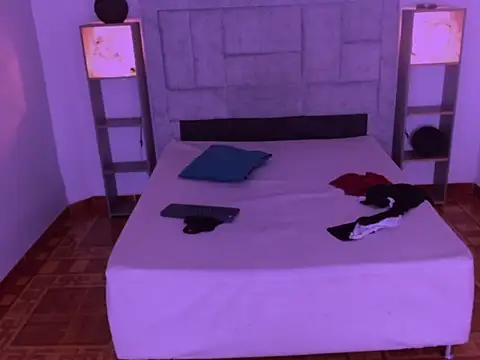 Chatroom XXX en direct de Mortelle_