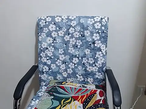 Joyce_Jimeniz18's Live XXX Chat