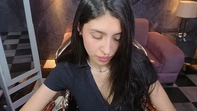skarleth_b_'s Live XXX Chat