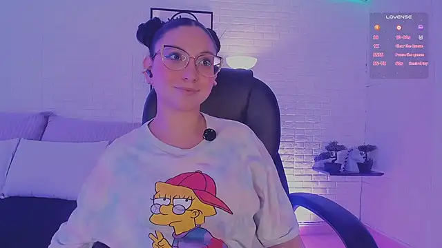 lucy_neil's Live XXX Chat