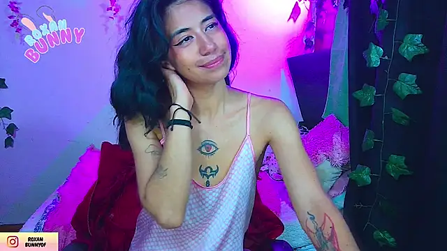 Roxanbunny1's Live XXX Chat