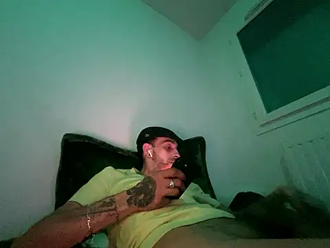 Rebeu313's Live XXX Chat