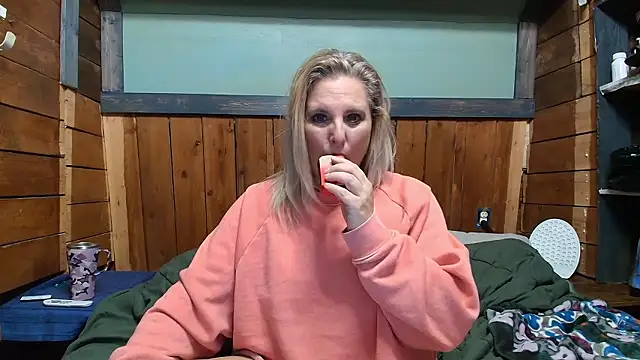 Chat XXX en directo de lisaxlovexxx