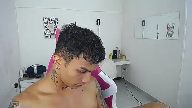 Leonard_Price's Webcam Show