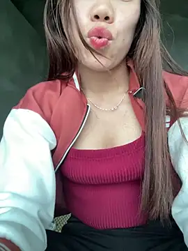 nhinhi-sexy's Live XXX Chat