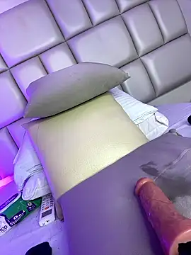 samantaramoos' Webcam Show