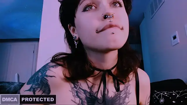 Chat XXX en directo de NaughtyLittleFox