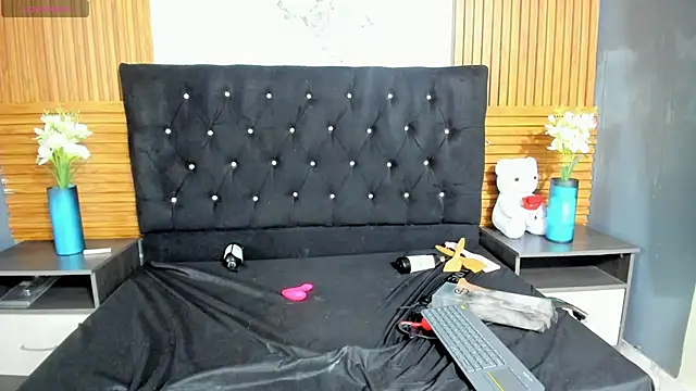 BritneySweet_'s Live XXX Chat