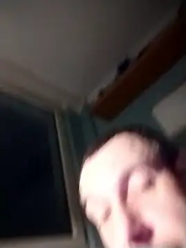 Andrzej-M 网络视讯表演