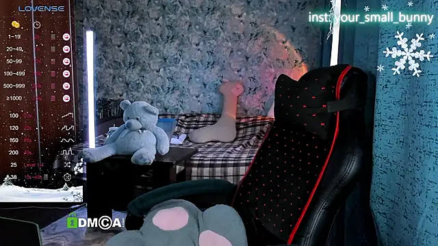 Your_small_bunny's Live XXX Chat