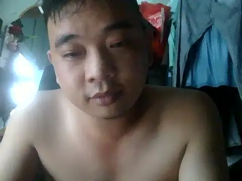 XXX chat uživo modela Beter_69