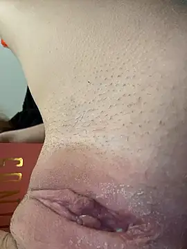 SeccySerena's Live XXX Chat