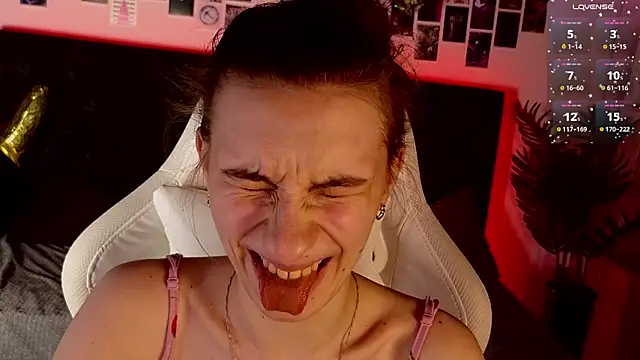 kaleriyaa_'s Live XXX Chat