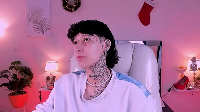 XXX chat uživo modela Luci_Rose