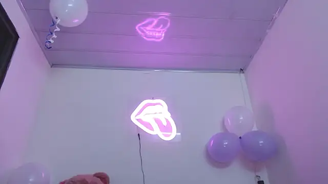 valerii_fox_69 ওয়েবক্যাম শো