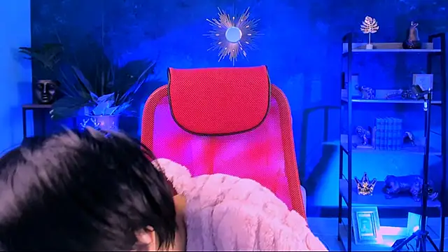 LauraDavidsons' Live XXX Chat