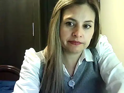 Valery__Rouse_'s Live XXX Chat