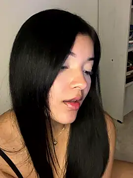 EmmaBlossom's Live XXX Chat