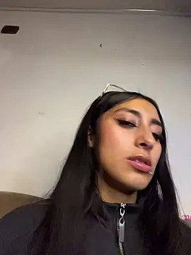 Violeet-Smith লাইভ XXX চ্যাট