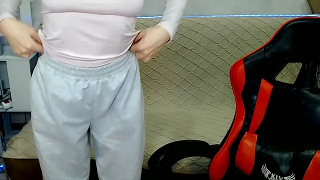 MiaBun1's Live XXX Chat